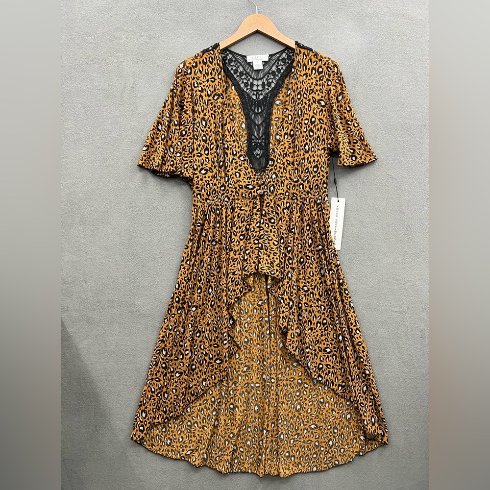 L.I.F.E Love Is For Eternity Size Large  Coverup Robe Duster Animal Print